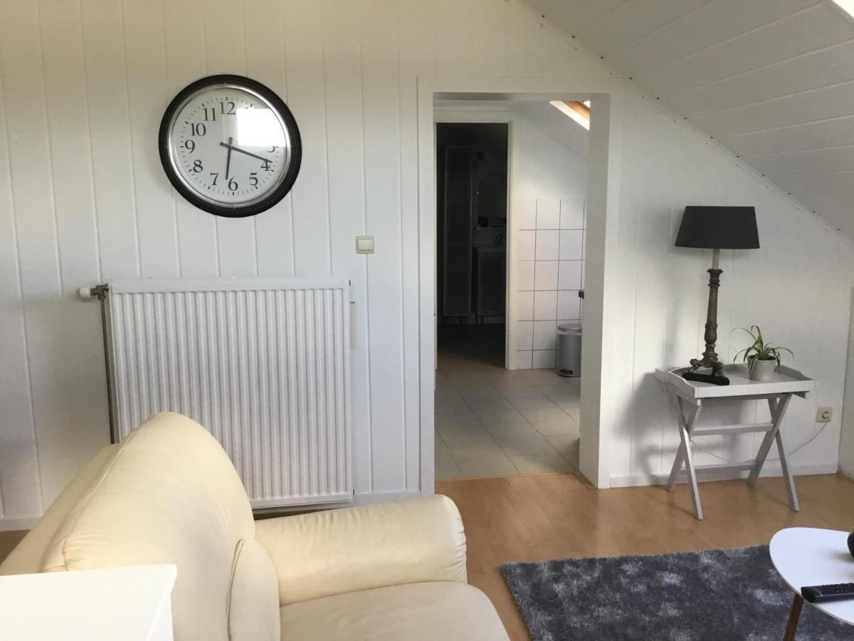 De achtertuin Appartement Maasmechelen Buitenkant foto