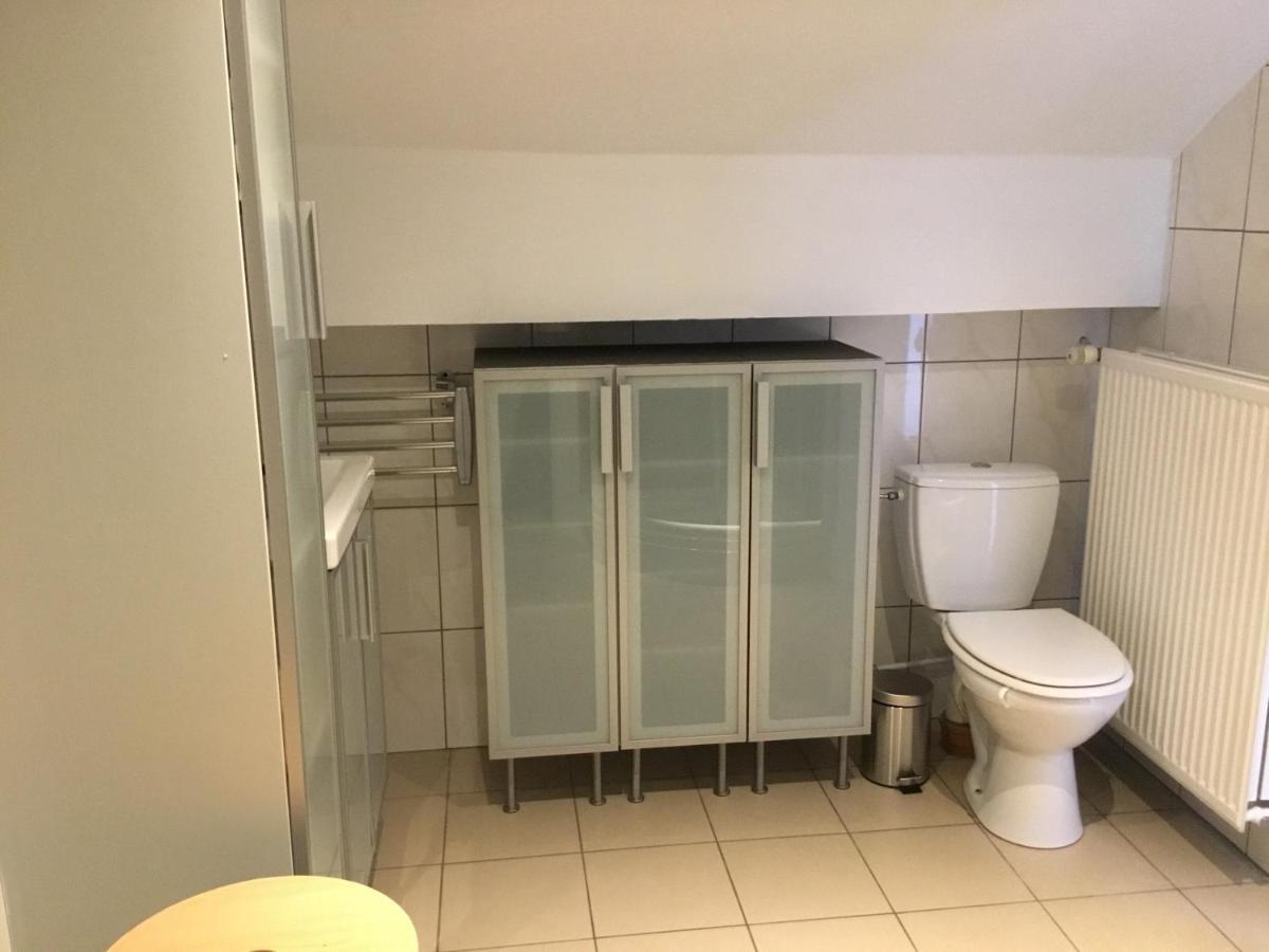 De achtertuin Appartement Maasmechelen Buitenkant foto