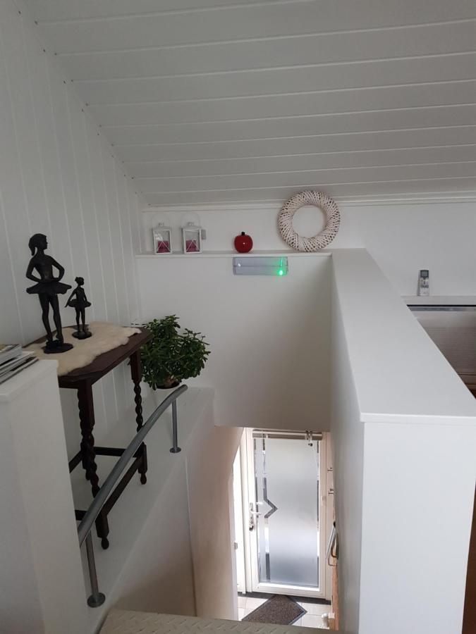 De achtertuin Appartement Maasmechelen Buitenkant foto