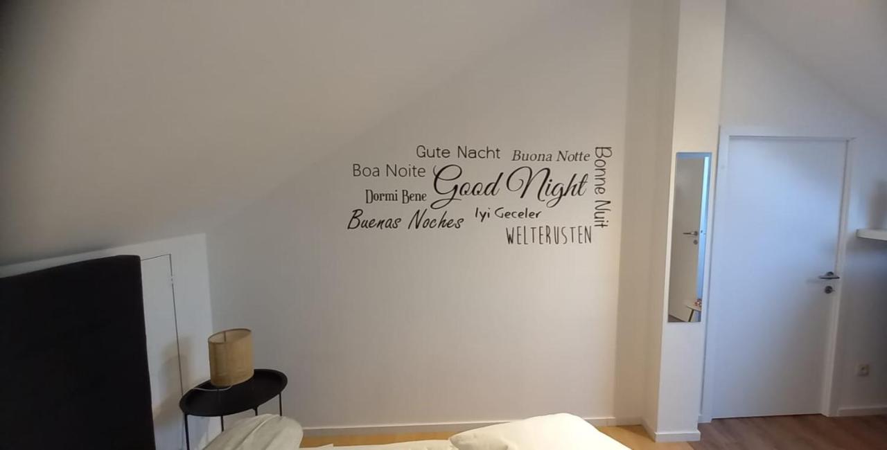 De achtertuin Appartement Maasmechelen Buitenkant foto